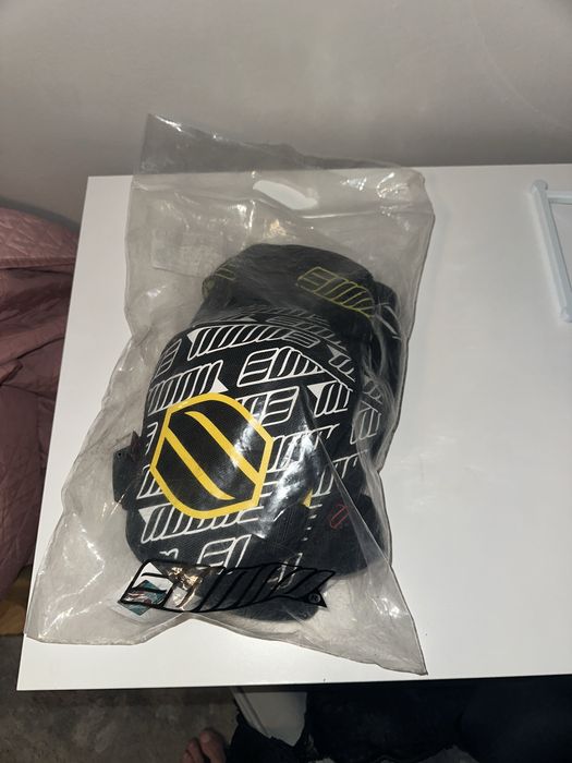 Наколенки за мотор M/L