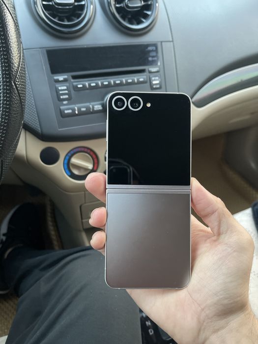 Samsung ZFlip6 256/12