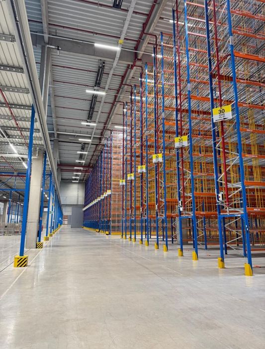 Rafturi metalice industriale reglabile