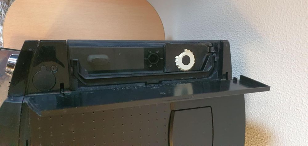Vând espresor Jura Impressa C5