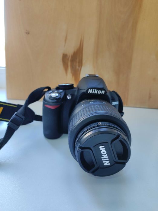 Продам цифровую,зеркальную фотокамеру NIKON-D3100.