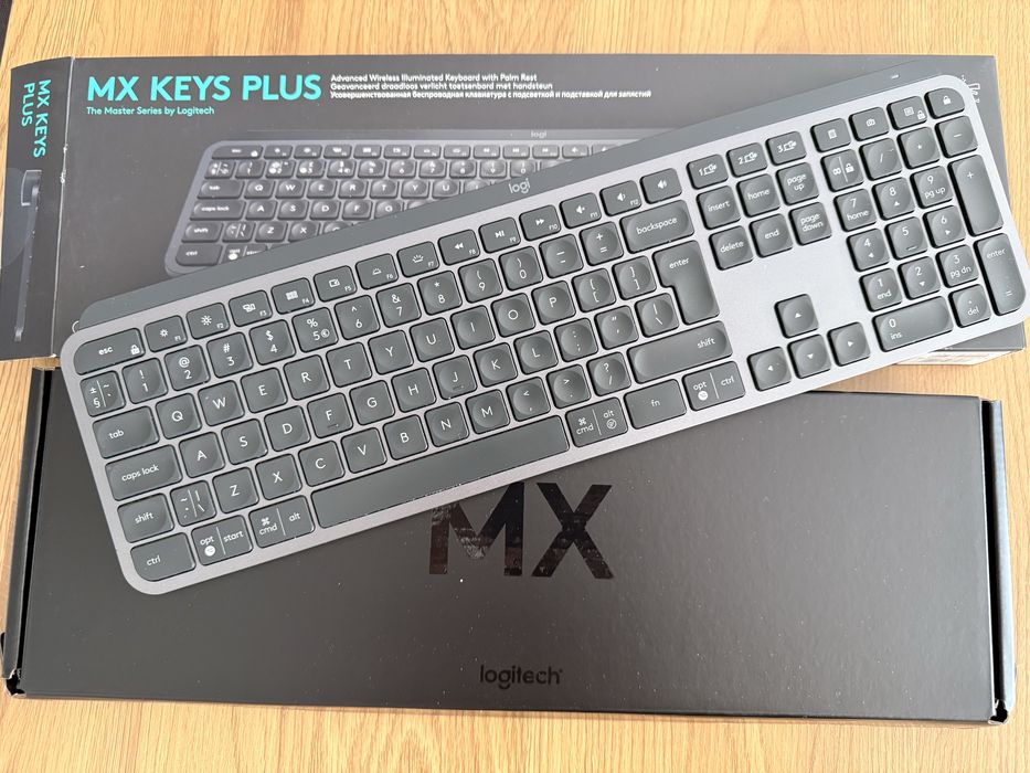 Logitech MX Keys