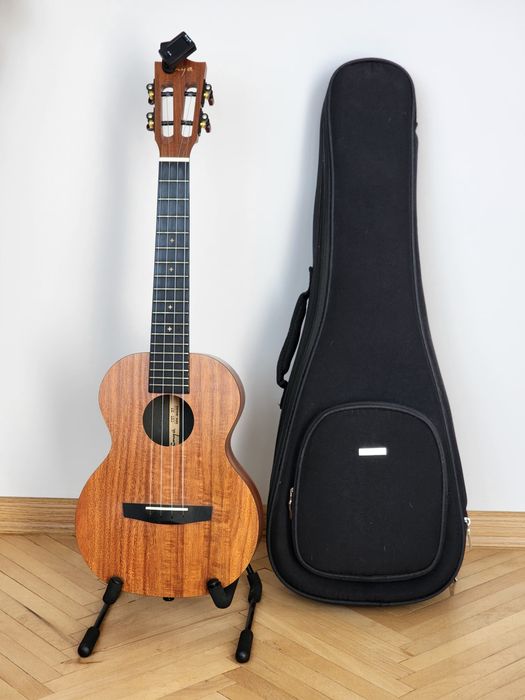 Укулеле Enya X1 Tenor + аксесоари