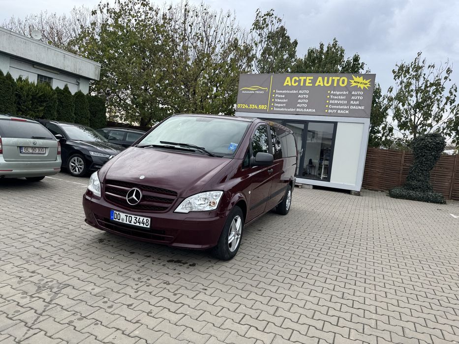 Vand/schimb cu autoplatforma Mercedes Vito 8+1 2012