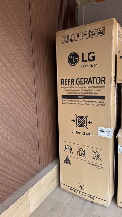 Холодильник новый LG Холодильник LG GC-B 459MEWM