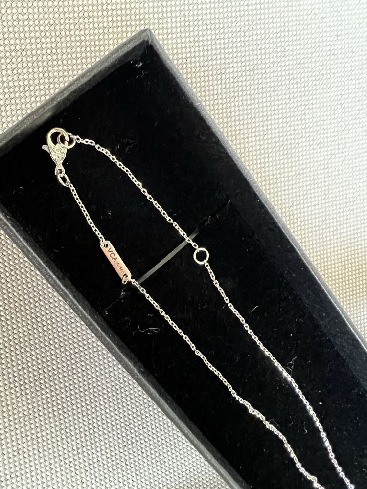Златно колие Van Cleef