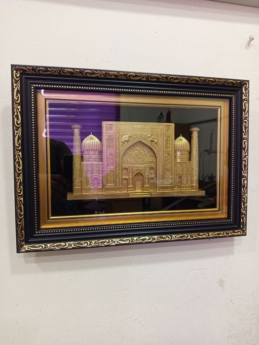 Sherdor kartinka sotiladi