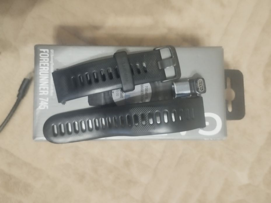 Garmin forerunner 745