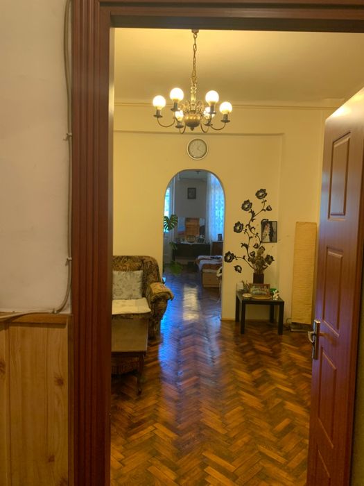 Apartament 5 camere Calea Grivitei Sector 1 Bucuresti