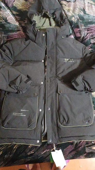 Мужская новая куртка размер м
