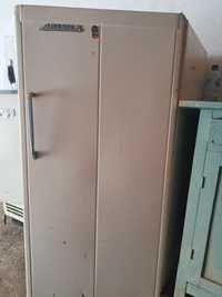 Продаётся холодильник "Днепр"