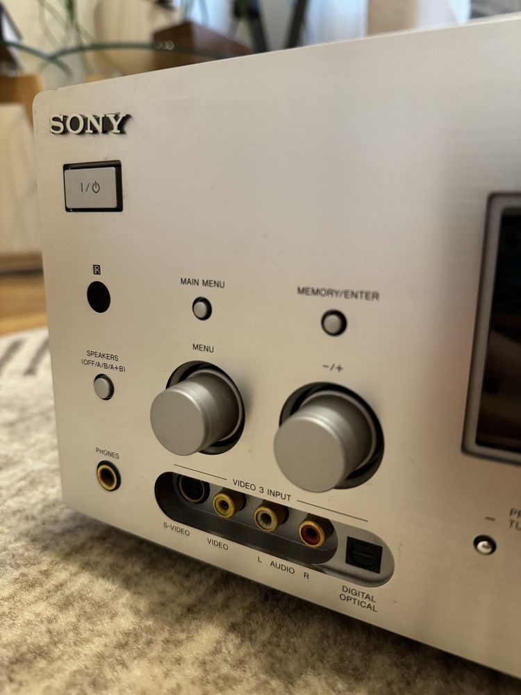 Dolby Digital AV-Receiver Sony STR-DB790