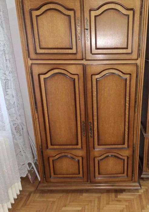 Dulap de living cu 2 usi