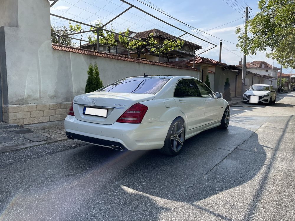 Mercedes-Benz S 550