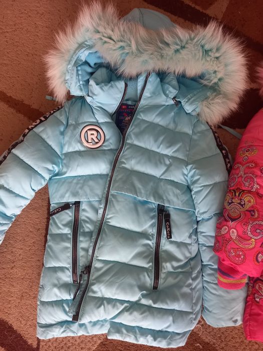 Куртки зимние на девочку 5-7 лет