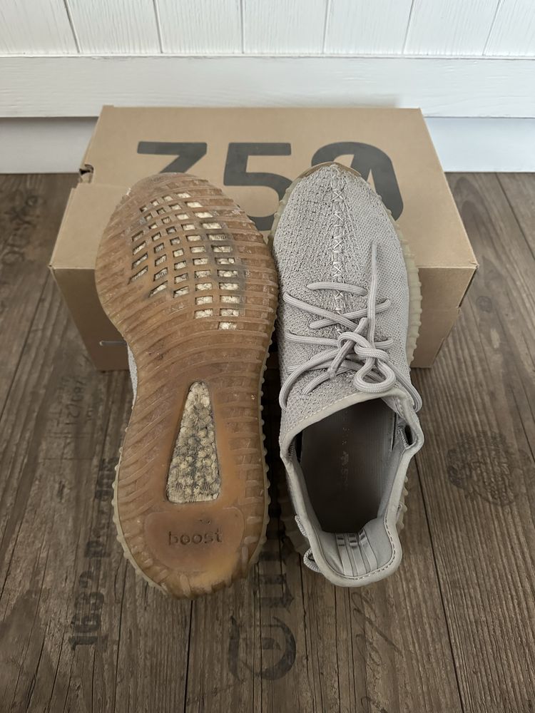 Adidas yeezy 350 sesame