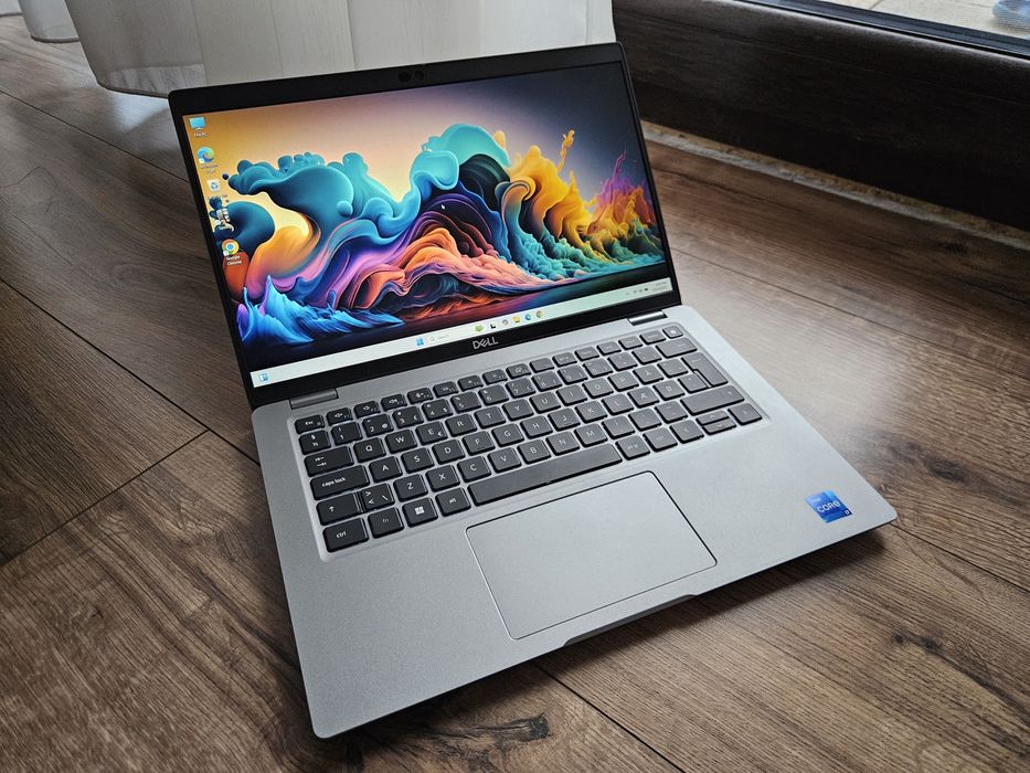 Dell Intel i7 1265u, 16GB DDR4, 256GB SSD, 14 inch fullhd, Windows 11