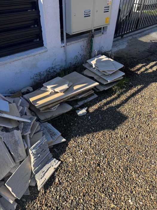 Curățenie la blocuri,case și spații comerciale –eliberare moloz ,moluz