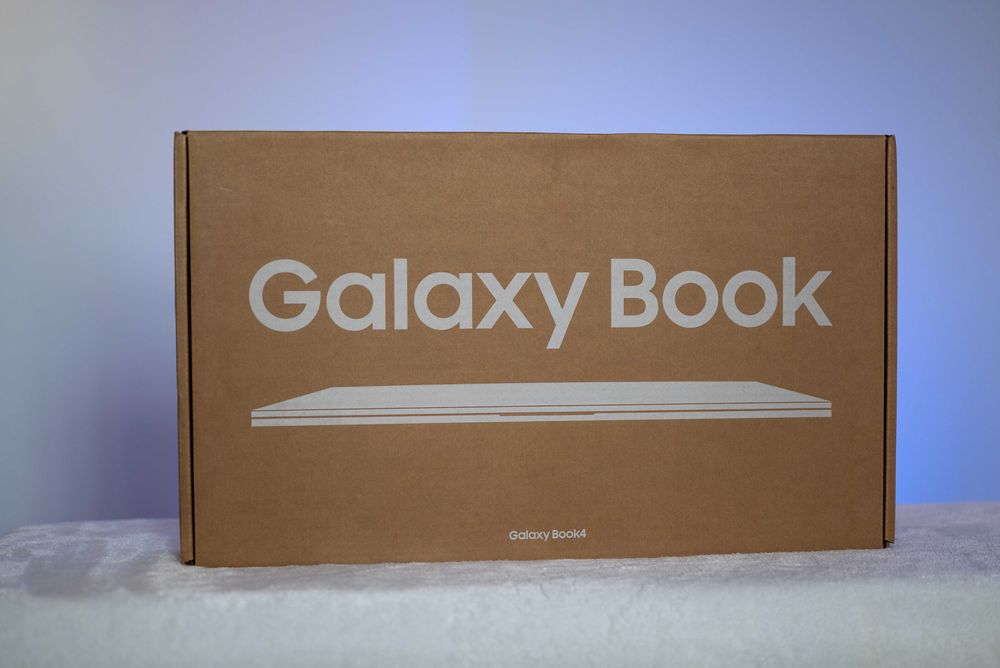 Laptop Samsung Galaxy Book 4 (i7) - sigilat