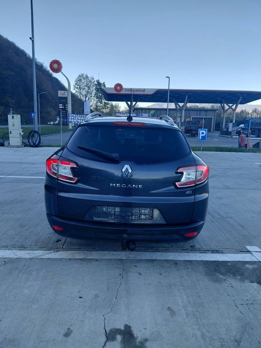 Renault megane 1,9 diesel an 2010 euro 5 Navigație/Panoramic/Senzori /