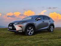 Lexus NX300H LUXURY / Mark Levinson/ camera 360°