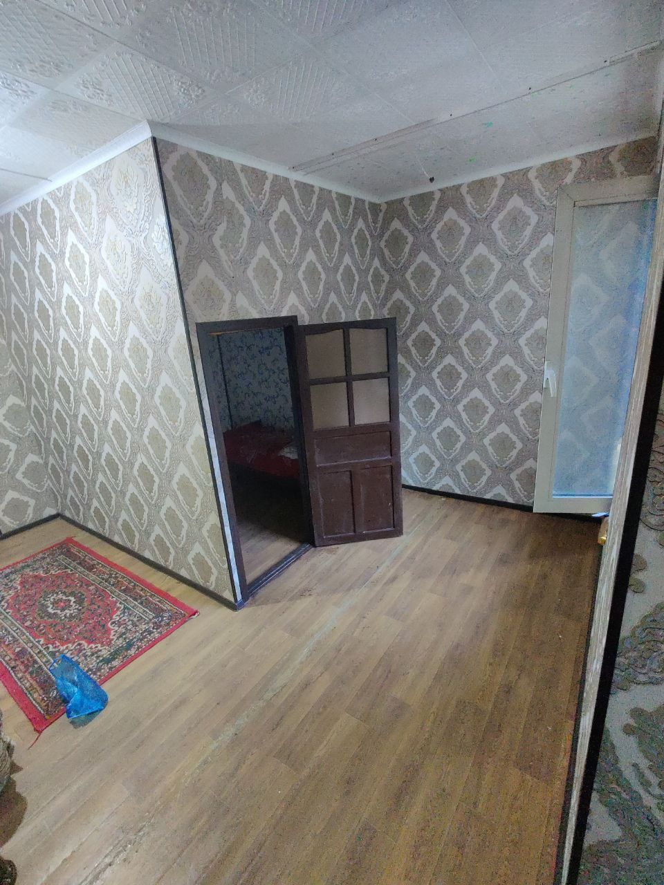 Продаю 1 комнатну квартиру на Саракульской