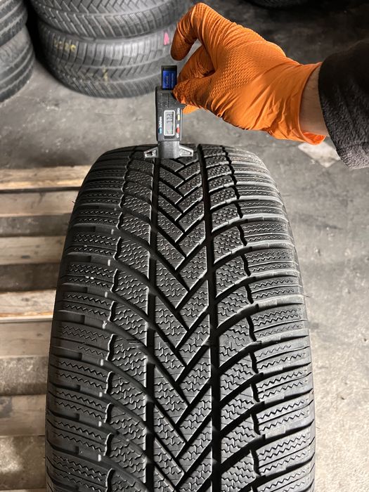 1 anvelopa iarna 245/45/18 , Bridgestone , DOT 2022 , 7.7 mm