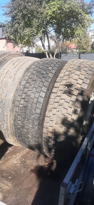 Cauciucuri cap tractor 295/80/22,5 4+2