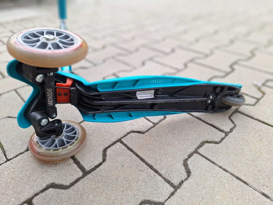 Micro mini тротинетка 2-5 г.