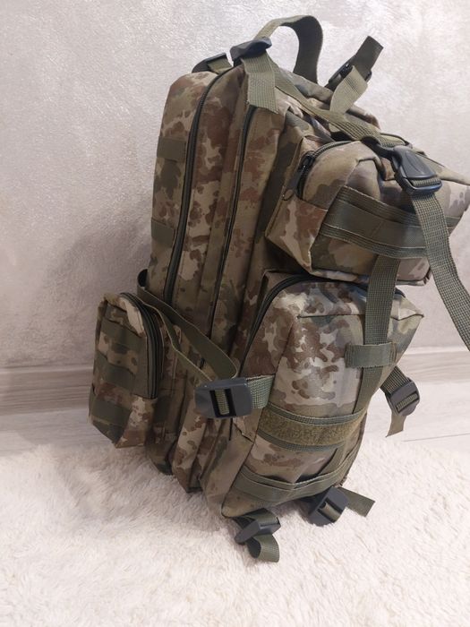 Ghiozdan camuflaj 42 L