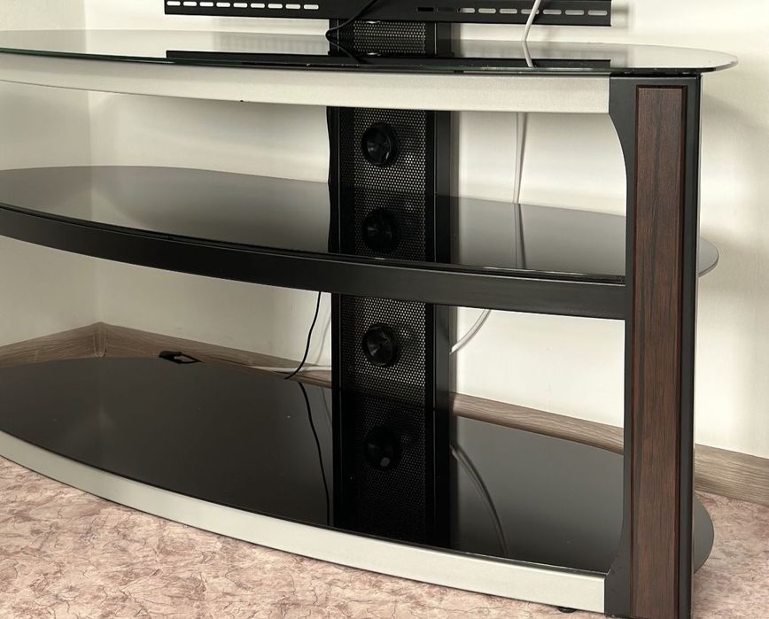 Подставка хорошом состоянии