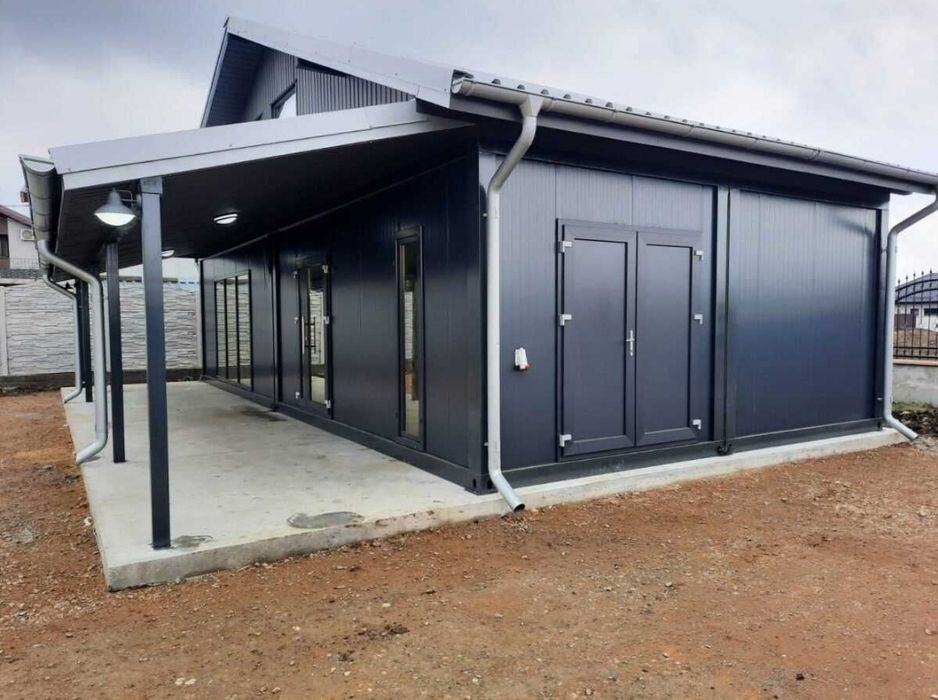 Case pe structură metalică