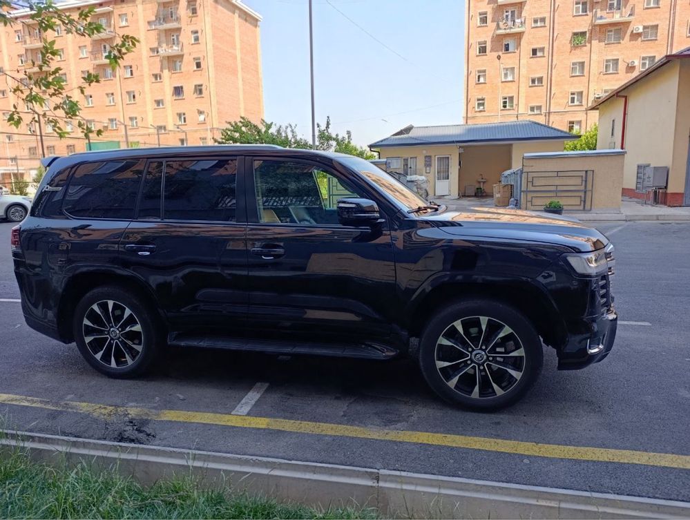 Toyota Land Cruser