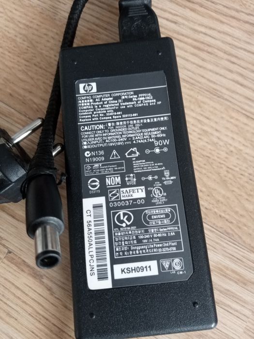 Зарядка для ноутбука HP