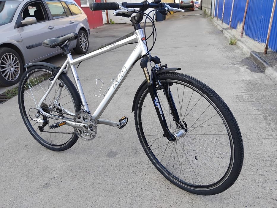 Vând bicicleta ktm veneto cross din aluminiu