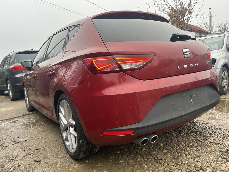 Ușă stânga spate Seat Leon 5F hatchback 2014