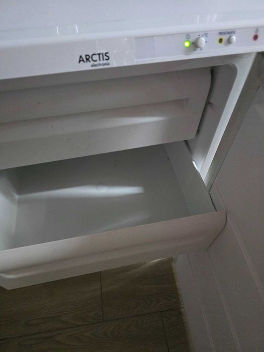 Congelatot AEG Arctis, 4 sertare