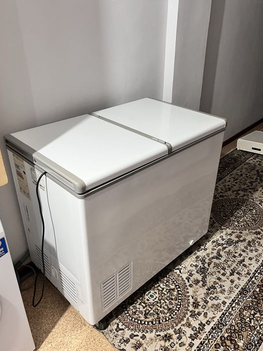 Морозильник хорошый