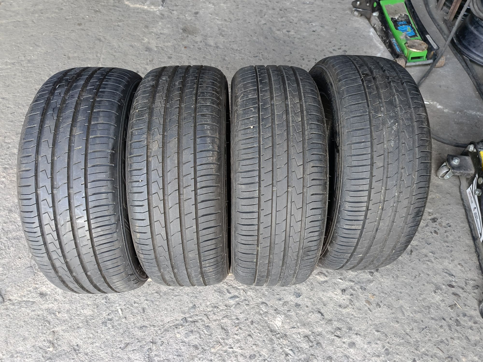 Летни гуми -16цола -205/55-1бр.-70лв."FALKEN"