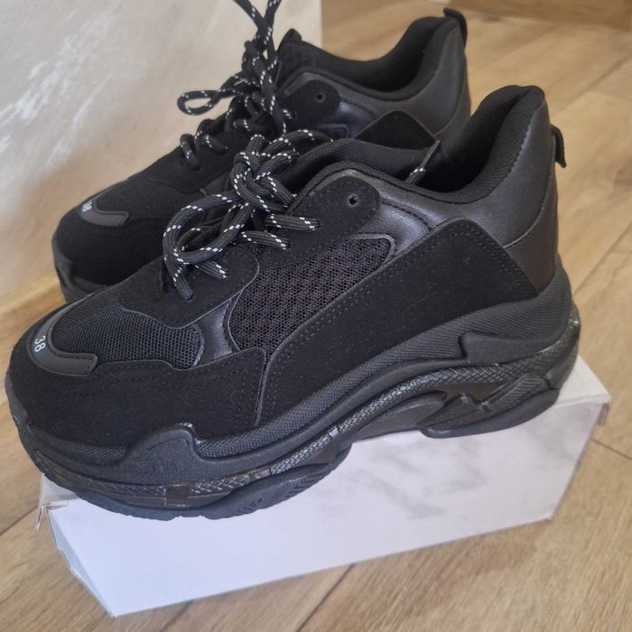 Дамски маратонки