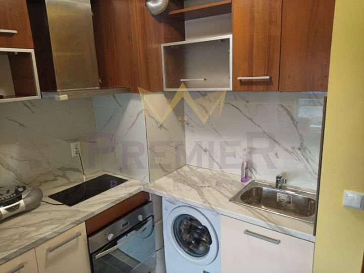 Двустаен апартамент в кв. Левски