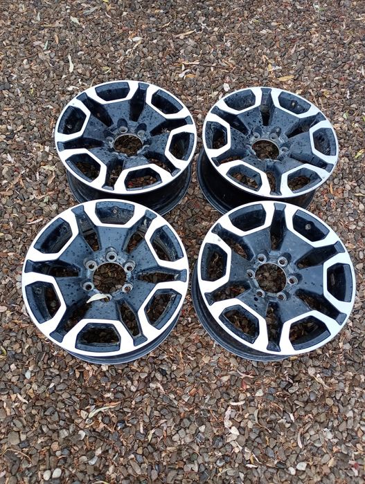 Jante Toyota Hilux R18 2016-2023