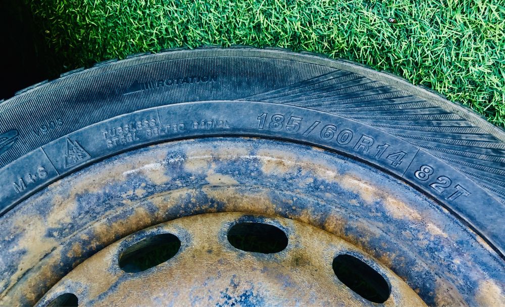Set Jante otel 4x100 + anvelope iarna 185/60/r14
