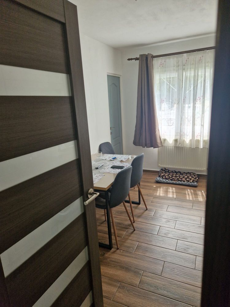 Vand apartament 2 camere