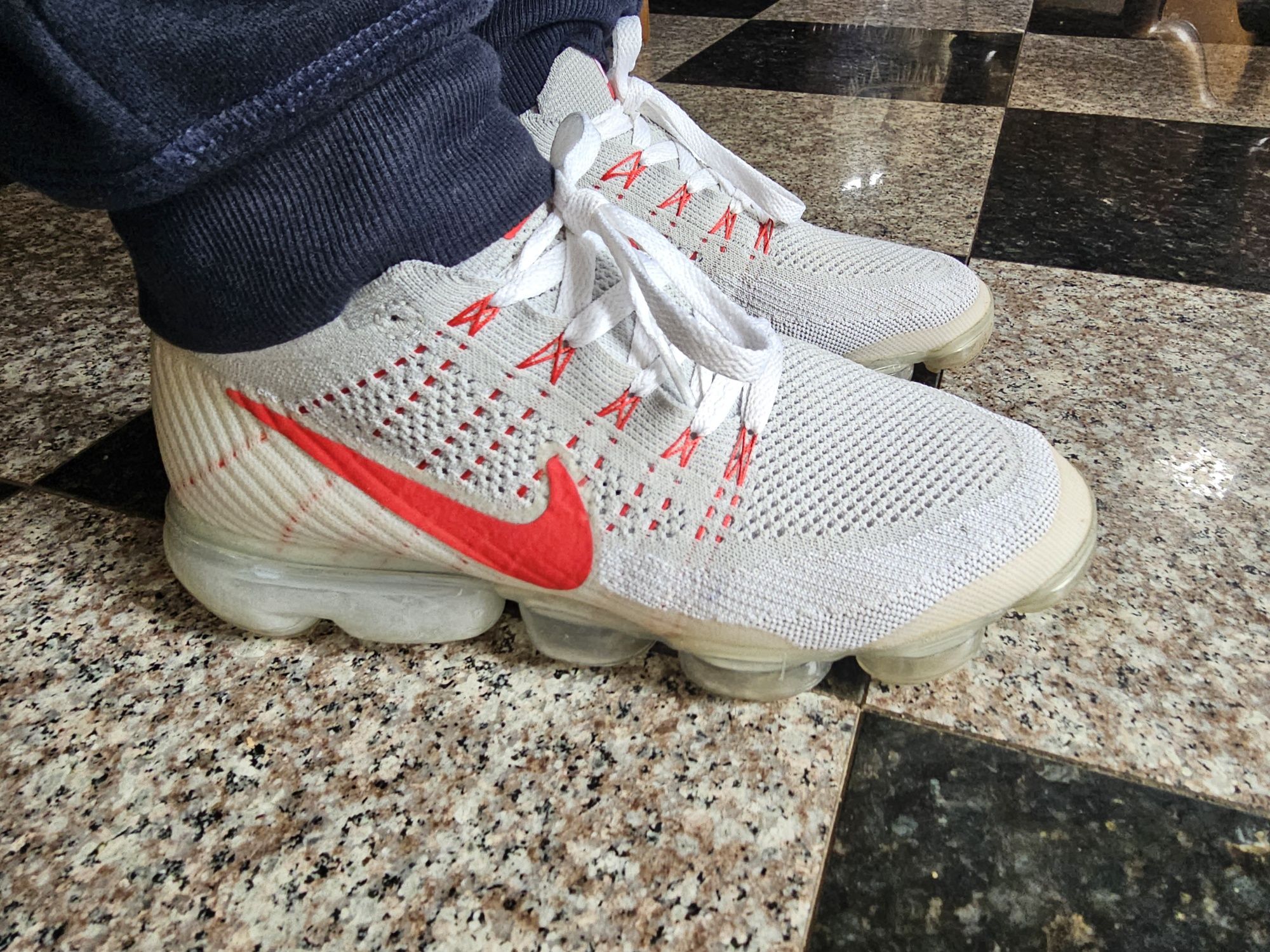 Nike Vapormax Gri Rosu Flyknit Marimea 42