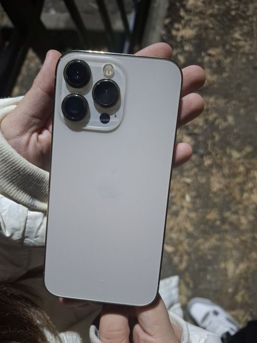 Айфон 13 про Состояние хорошее