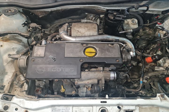 Capota motor Opel Astra G