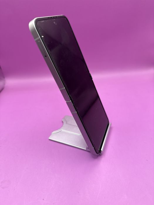 Samsung Z Flip 6 512GB •Matei Amanet Crangasi• 36335