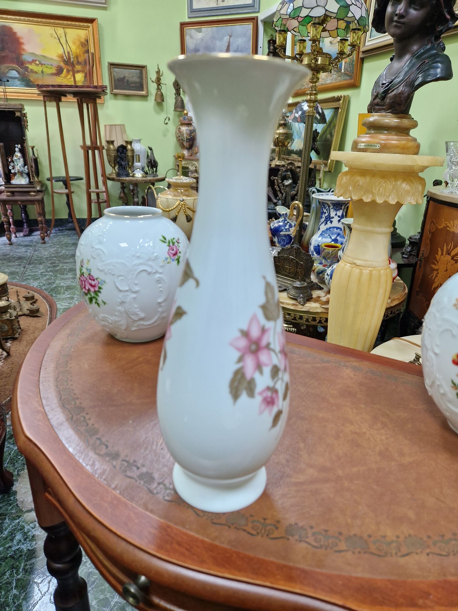 Прекрасна антикварна колекционерска порцеланова немска ваза Royal KPM