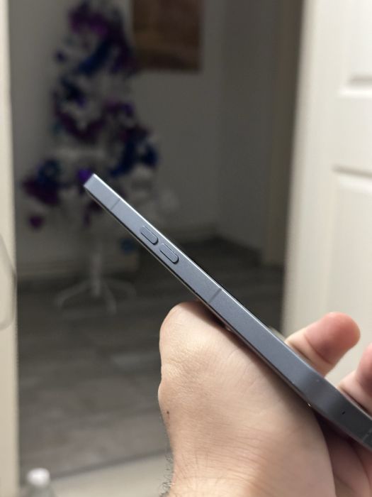 Nothing Phone 2 - 128/8GB - stare foarte buna